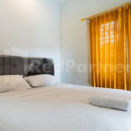 Teratai Guesthouse At Rs Adam Malik Medan Mitra Reddoorz Luaran gambar